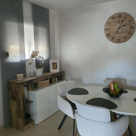 Modern Apartment Near The Sea-Mise Trogir Zewnętrze zdjęcie