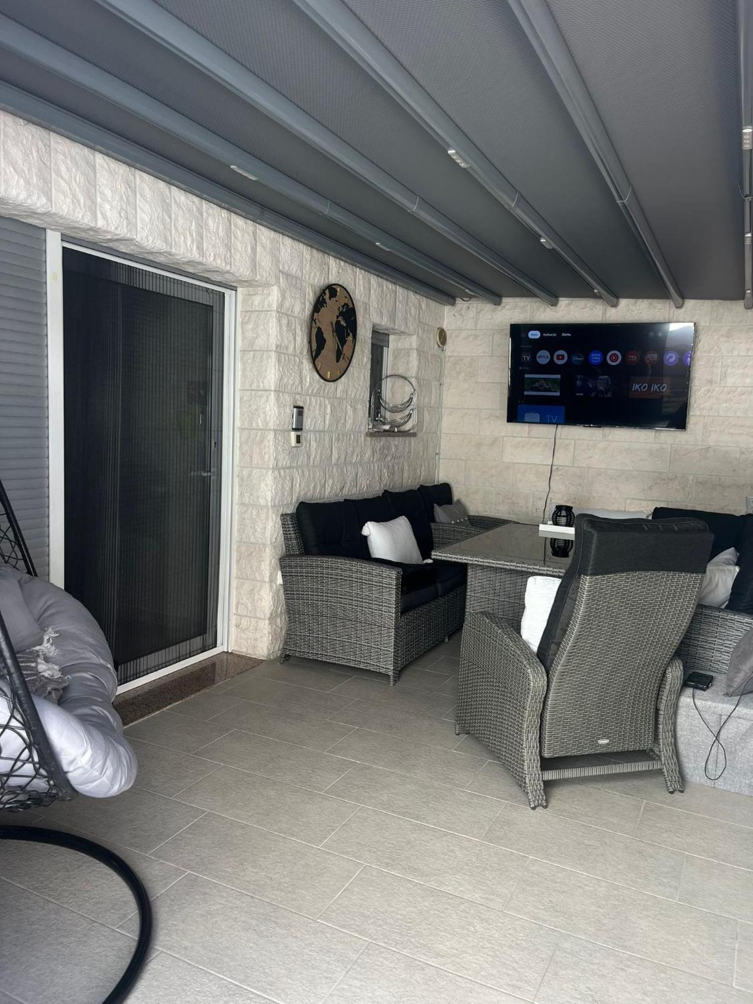 Modern Apartment Near The Sea-Mise Trogir Zewnętrze zdjęcie